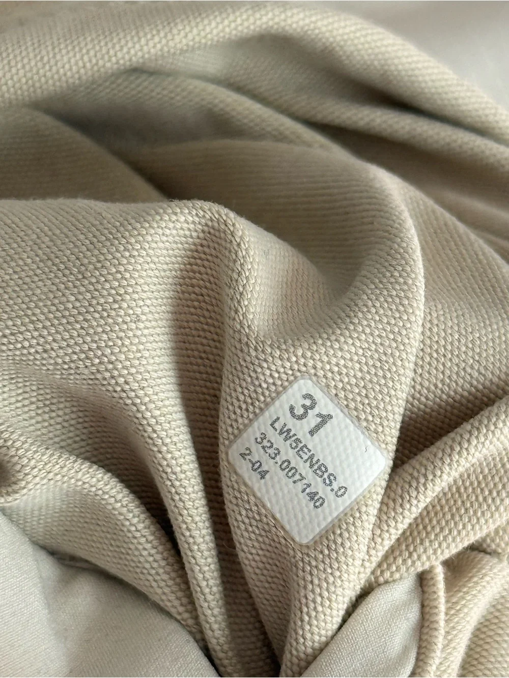 Lululemon Women’s Cream Barrel Leg Pant Size 31